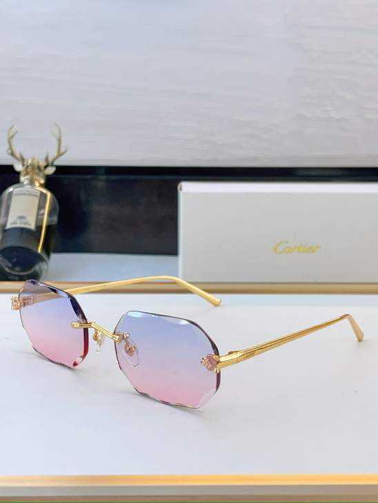 Picture of Cartier Sunglasses _SKUfw80914800fw